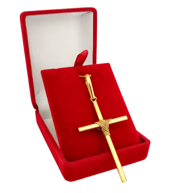 Pingente de Moeda Antiga: Cruz com Fio – G