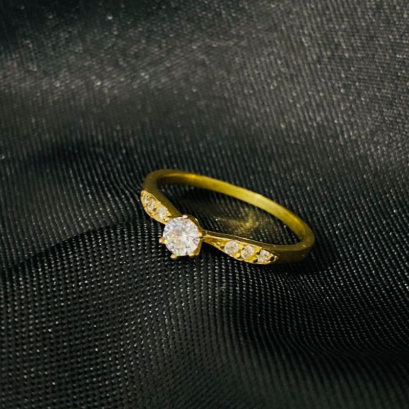 Anel Feminino de Moeda Antiga: SolitÁrio (cravejado)