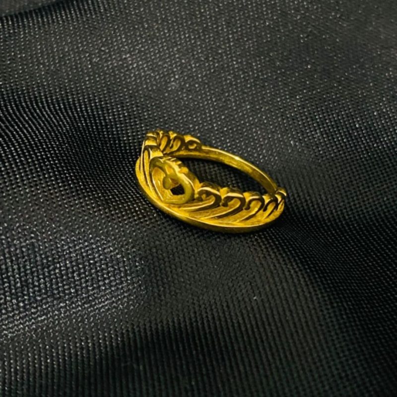 Anel Feminino de Moeda Antiga: Coroa (coraÇÃo)